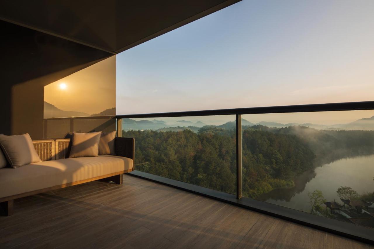 Banyan Tree Anji Huzhou Exterior foto